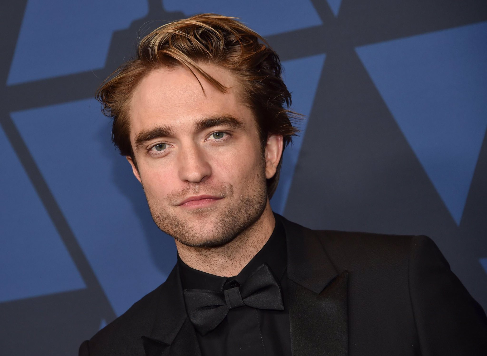 Happy Birthday Robert Pattinson!
You beautiful man 