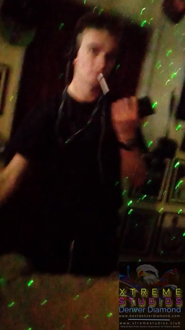 My new video is really hot! Check it out!  https://t.co/yojNuUHoAl https://t.co/5I4DTquctO