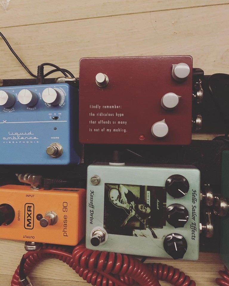 EffectsHello's tweet photo. Klon and a Koss what more do you need?
#Repost @jjsguitars
...
#newpedalday #ktrklon #klon #ktr #pedalboard #pedalboardfrenzy
#becausetone #remember #rememberkoss #bluesguitar #bluesguitarist #guitars #effects #vintage #toanz https://t.co/Z9nebrVdQd