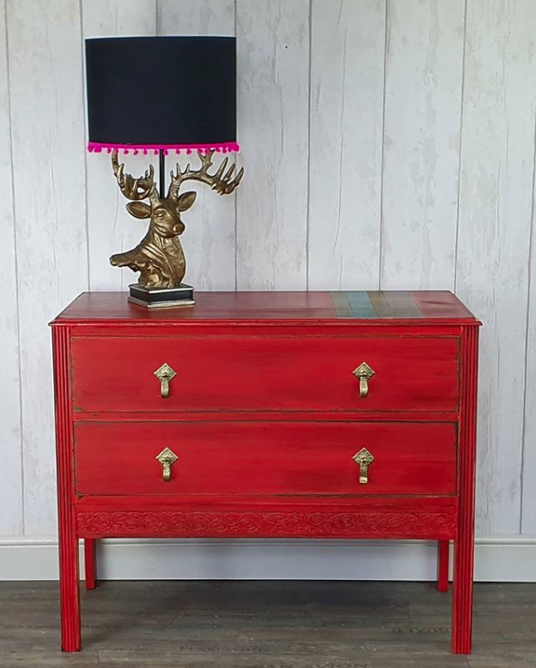 TheHouseofUp's tweet image. Nothing like an #upcycled chest of drawers from @TheRevampTramp to heat things up in the #upcycled world of #UpcycledHour!