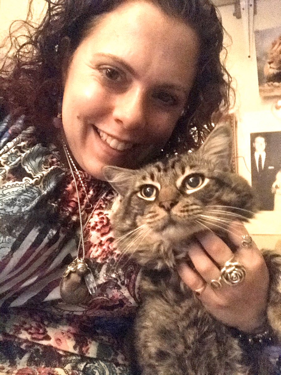 RosannaWright's tweet photo. 'Happy Kitty Cat Quarantine Time.'
Critic Spirit: "Earth Angel."
#Cats #Catsofinstagram #Catstagram #GoodMews #TeamCatMojo #Tibby #Rose #Cat #Rescue #Feral #MixMaineCoon #ClubQuarantine #DefeatingCoronaVirus #ThePresentFuture
#RosannaJacksonWright #Painting #Drawing #MixedMedia https://t.co/6s7RlMj9DJ