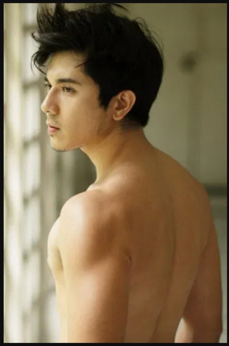 AnGeL092173's tweet photo. happiest birthday to one of the most handsome actor in the philippines @mepauloavelino .. stay safe and healthy.. https://t.co/4J6WKozDdR