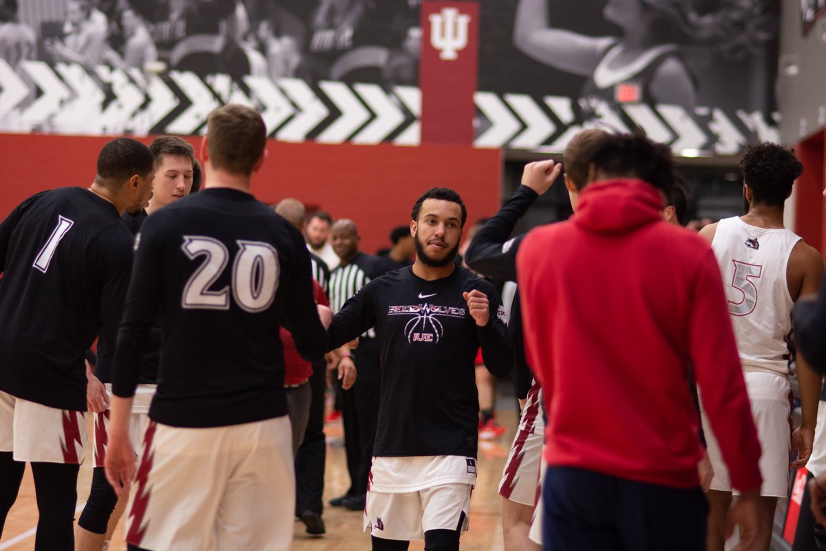 IUEMBB's tweet photo. Advice for current/future Red Wolves: "Treat each day as if it's your last, and keep god first"
2⃣0⃣2⃣0⃣ Graduate ✅
#RedWolfNation | #OnRoot | @B_Smoov_Yall https://t.co/2D72DKnjBa