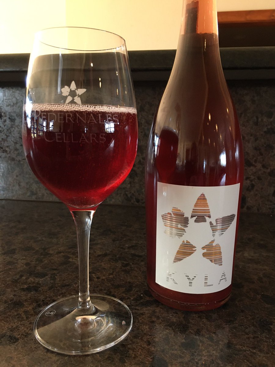 #TXWine I am also enjoying the opportunity to preview the 2019 Kyla #petnat from <a href="/PedernalesWine/">Pedernales Cellars</a> Made from 100% Tempranillo from our estate vineyard #kuhlkenvineyards