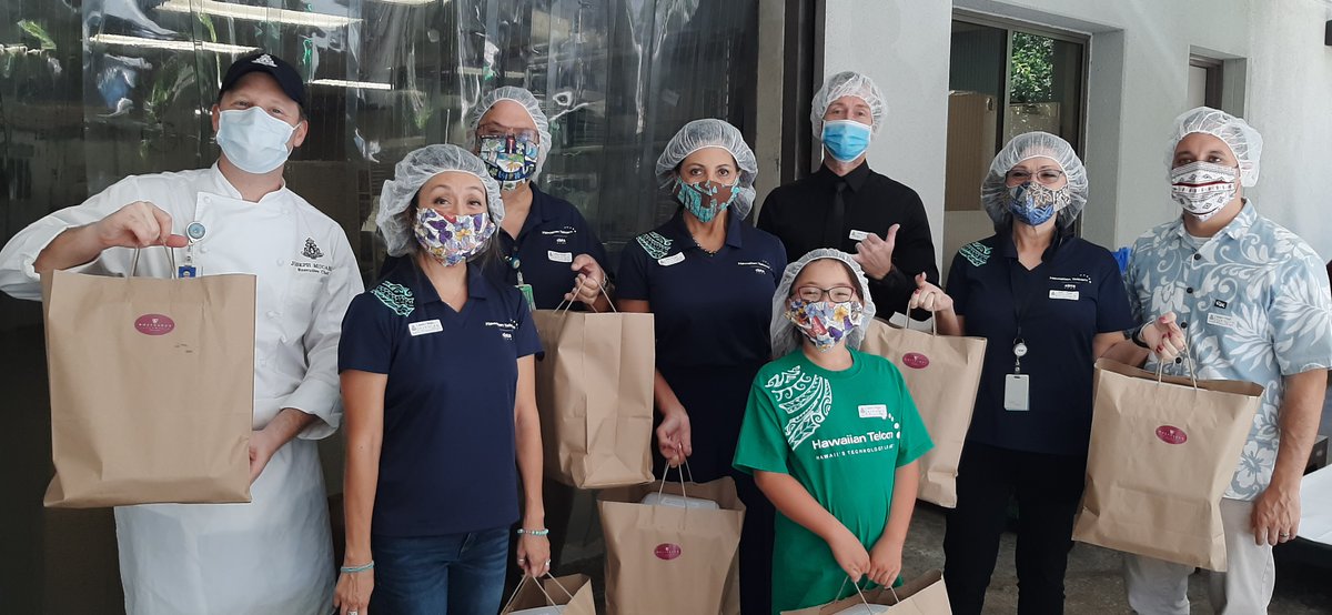 HawaiianTel's tweet photo. Aloha and Happy National Nurses Week! Hawaiian Telcom and @CBTSConnect partnered with Wolfgang's Steakhouse Hawaii to donate 50 meals to the team at @QueensMedical to honor our healthcare heroes. #CommittedToHawaii https://t.co/0wZS7BRZty