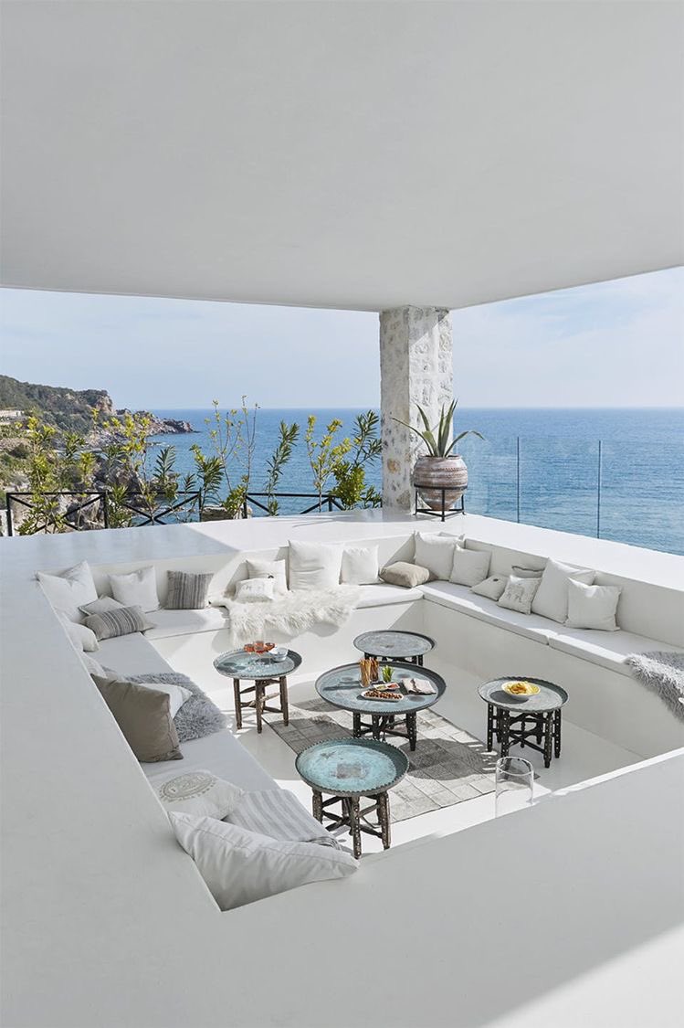 Choose one: outdoor conversation pit