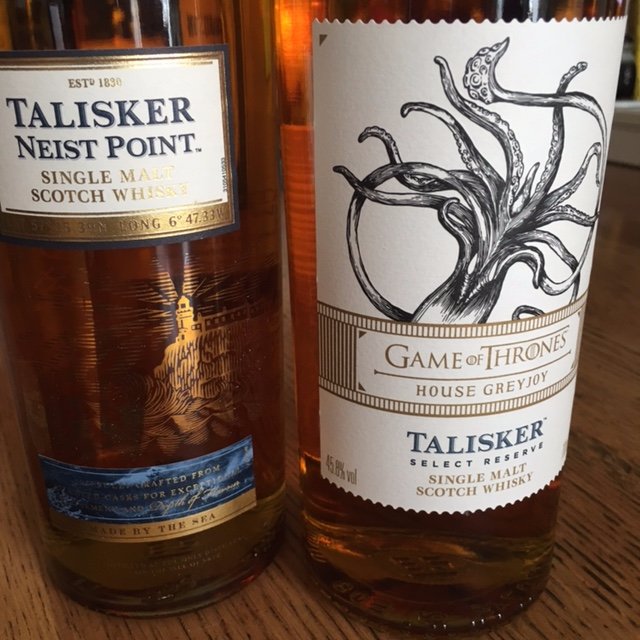 MoltwhiskyGood's tweet photo. #リカーズ・ヴィラ・アイザワでTALISKER2本購入 一眼レフカメラでボトルを撮影してから、キチンと試飲させていただきます。期待は脹らみ���すねー。 https://t.co/Ooo4esi8NV