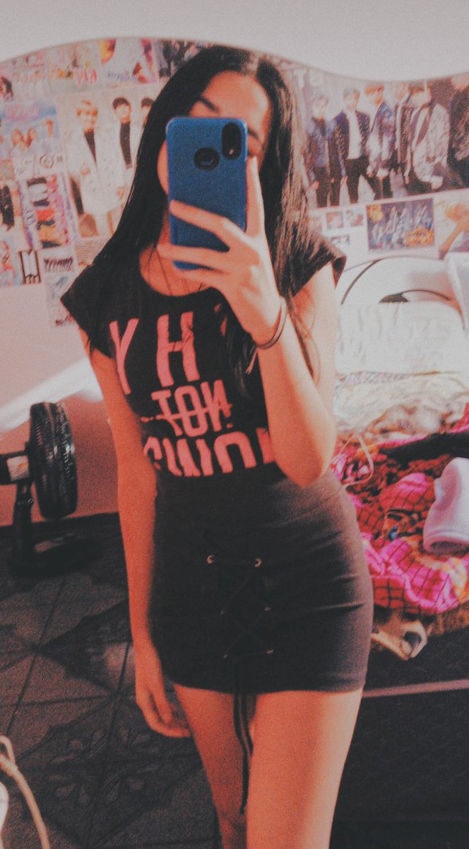 AnonymousAngs's tweet photo. #YUNA

GOOD GIRL OR BAD GIRL??? HMMMMM https://t.co/GbGTBcS8uN