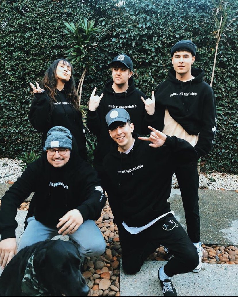 drummersgrl's tweet photo. I grew up watching Corey hanging out with O2L and Kian and JC, He was an incredible person โค๏ธ #RestInPeaceCorey https://t.co/4ToH0uyRUO
