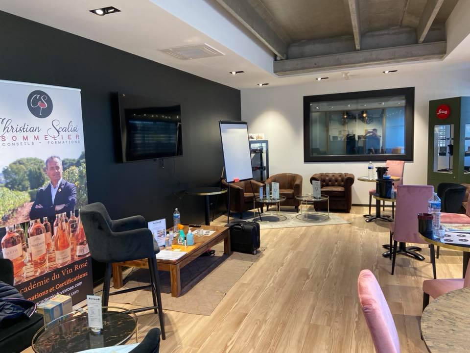 Formation_vin's tweet image. C'est la reprise de la Certification Provence!

Découvrez les grands terroirs de Provence. Devenez expert. Financement via le Compte personnel de formation urlz.fr/bZxe

#AcademieDuVinRosé
#formationprofessionnelle
#Provence