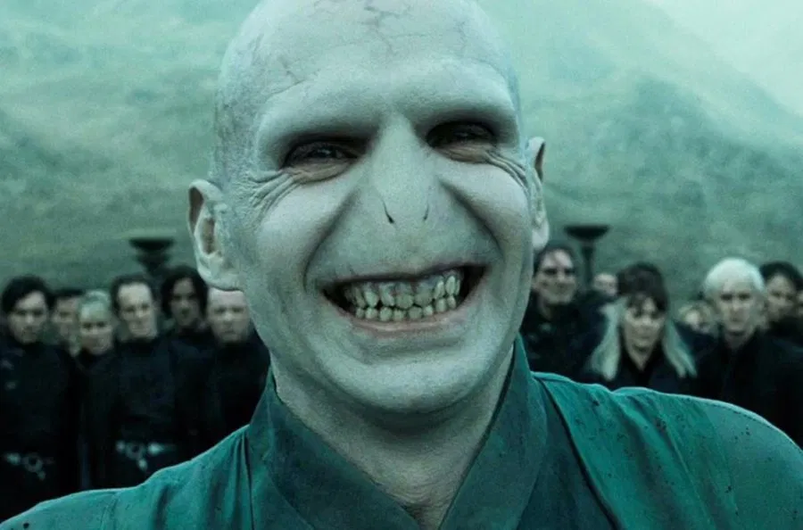 azawanmusique's tweet photo. Voldemort c'était grave un bg et puis il a commencé à être raciste. Continuez à haïr comme vous le faites, votre gros nez va tomber !!
#HarryPotterEtLOrdreDuPhenix https://t.co/vMFTJfHMHw