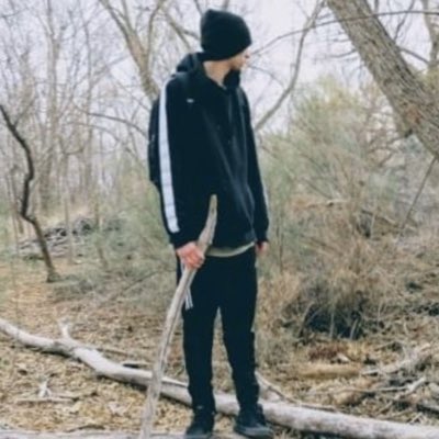 collinisnotokay's tweet photo. Paradise is a place that’s far from home, and lately all I see is everything I’ve ever known  #NewProfilePic #badpicturequalitybecausemybestfriendjustzoomedininsteadoftellingmehewastakingthepictureanditsallgood https://t.co/0xIjwrASH7