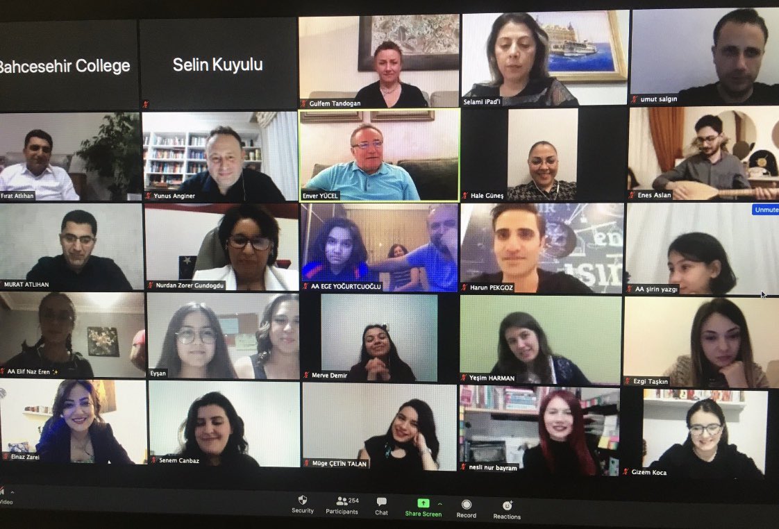 BUEK Başkanımız  Sn.<a href="/EnverYucel/">EnverYucel</a> ‘in  Fen ve Teknoloji Lisemizin müjdesi bizleri gururlandırdı.Manisamıza hayırlı uğurlu olsun.<a href="/EnverYucel/">EnverYucel</a> @dagozlem <a href="/ozgeeasln/">Özge ASLAN</a> <a href="/ErkenCocukluk/">Hale Güneş</a>