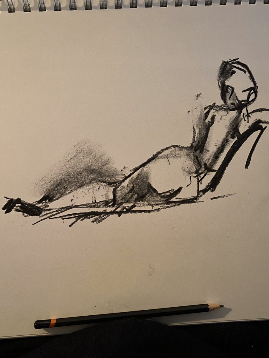 LisaSVigar's tweet photo. Taking part in #LifeDrawingLive . Be kind.  Long time ago since I did this and only a few mins to sketch! https://t.co/wcikX4AKeC
