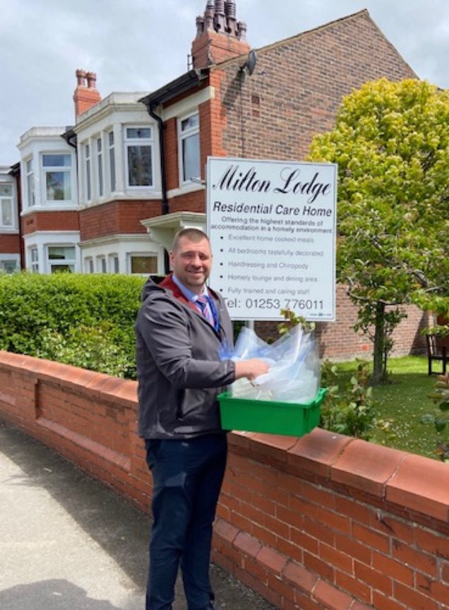 More face shield deliveries today to local care homes, Blackpool Vic MRI team and Trinity Hospice. Happy to help our local care and NHS frontline. Amazing things happen when you work together ❤️ #theschoolwithaheart #NHSheroes #BlackpoolNHS