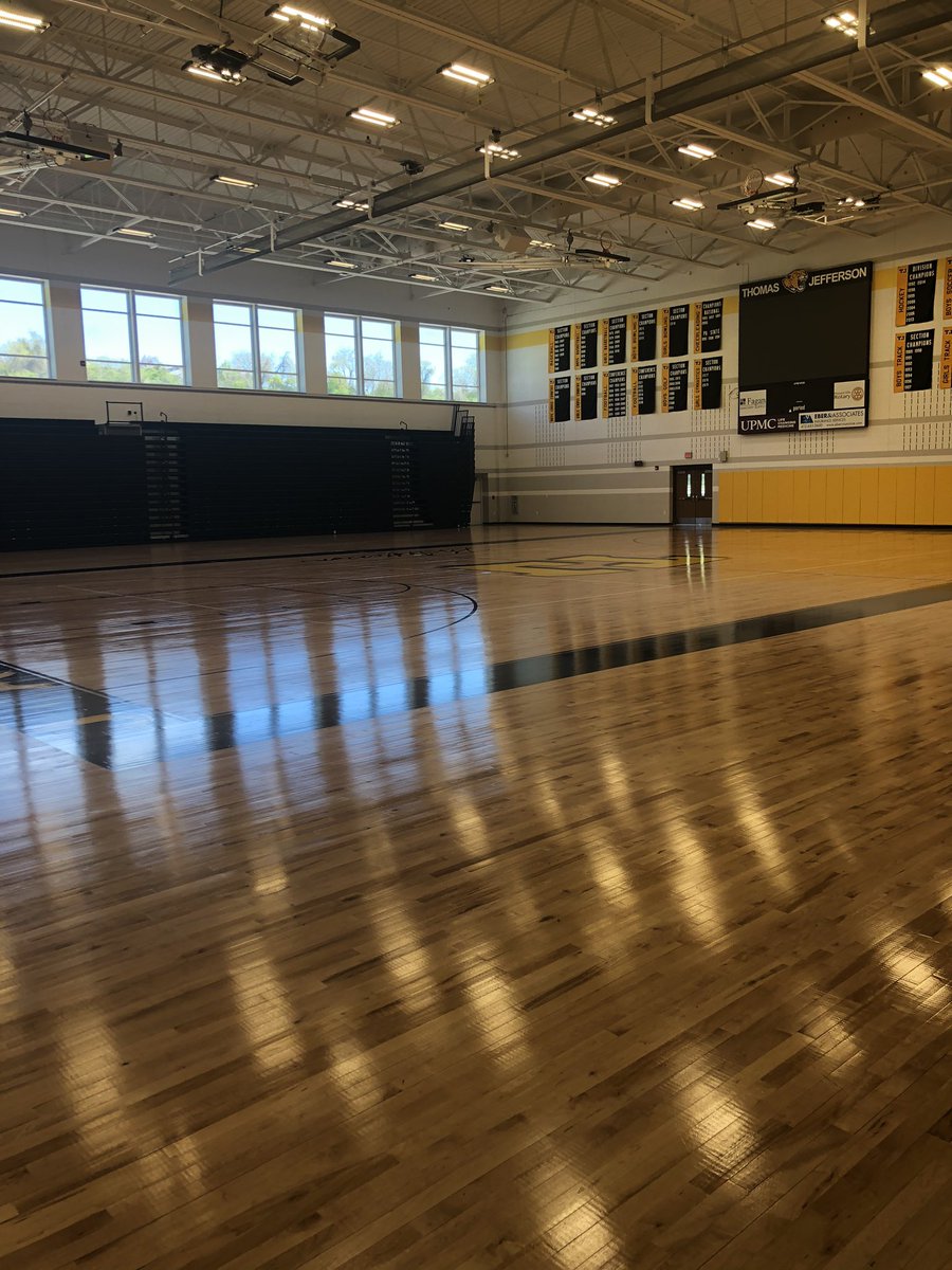 mrsmchughTJ's tweet photo. I definitely prefer seeing these gyms full of students being active! Can’t wait to get back in school and enjoy our beautiful, new facilities again! #weRtj https://t.co/41sHSixOd9