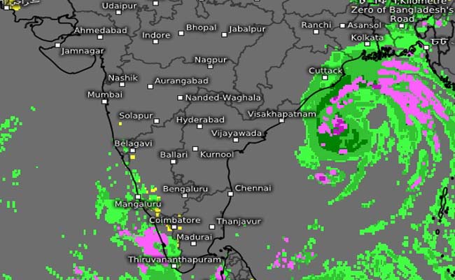 otvnews's tweet photo. Re-Up: Is Cyclone Amphan Going The Bulbul Way?

#CycloneTracking #CycloneAmphan #OdishaTVExclusive

https://t.co/MZIb37ofhB https://t.co/hbT4jrqVIK