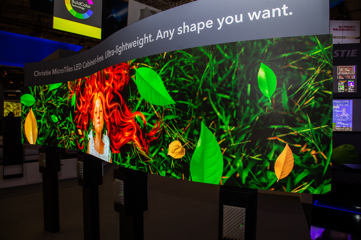 ChristieDigital's tweet photo. Get in on the fun by joining tomorrow's live presentation on one of our most popular #avsolutions, the award-winning Christie #MicroTiles LED. Check out the agenda and register>> https://t.co/aPg57LLFFr #LEDvideowalls #digitaldisplays #digitalsignage #digitalart #avtweeps #avnews https://t.co/nRRSOPwXP5