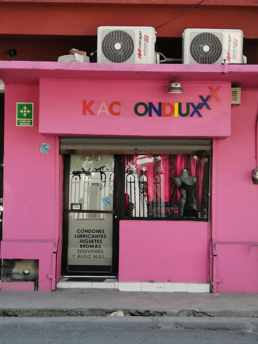 KachondiuxMty's tweet image. VEN Y VISITANOS VILLAGRAN 434 NTE ENTRE TAPIA Y MM DE LLANO COL CENTRO MTY NL TEL 83443075 WhatsApp 8184750605 JUGUETES Y CABINAS GLORY HOLE....