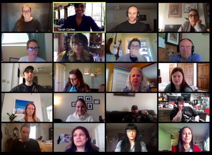 chicago_hug's tweet photo. Hello to all our #ChiHUG attendees for our first-ever virtual meet up! https://t.co/54C4FXVfzt