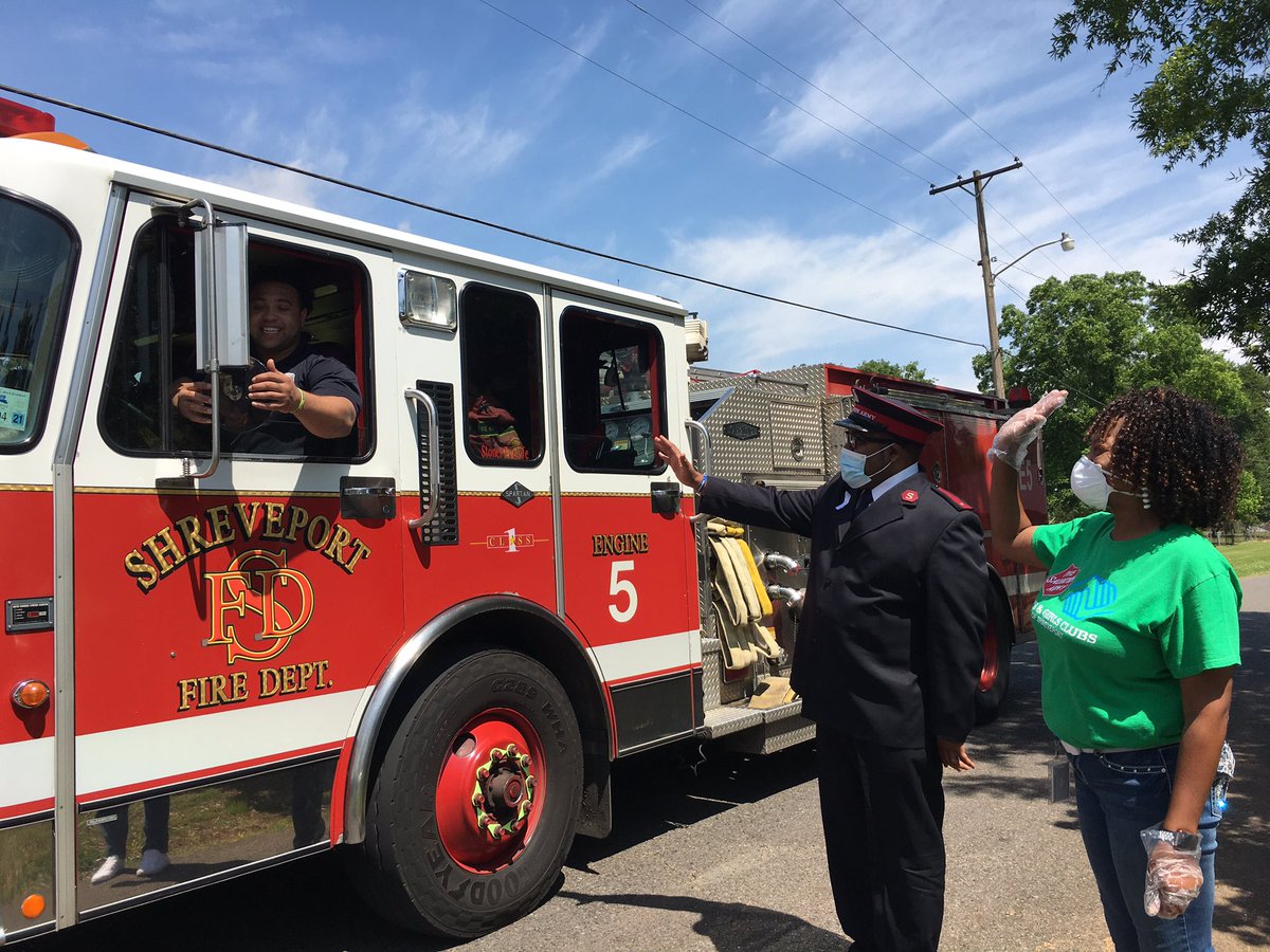 National Salvation Army Week continued today locally with “Thankful Tuesday” as hot “to go” lunches were given to the Shreveport Fire Department personnel from nearby Station No. 5, which serves our shelter’s emergency needs. We are thankful for our first responders.