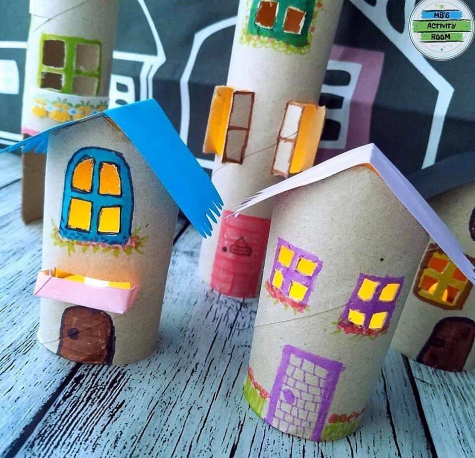 MrsNeills's tweet photo. I like this idea and simple enough for  the children to do at home if they fancy some extra art activities. https://t.co/ltFtZEyK0o