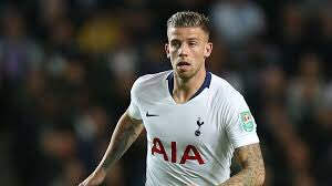 TOBY ALDERWEIRELD:Not comfortable as LCB as he struggles to carry the ball. Incredible drive pass and times tackles superbly. Reads game outstandingly but lacks athleticism. Signing a DM should give him one more year in first team