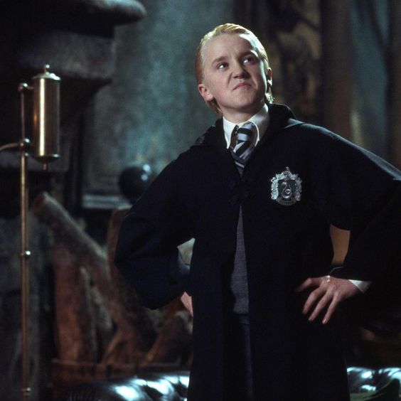 las imagenes no se pueden escuchar:
la imagen:

draco malfoy