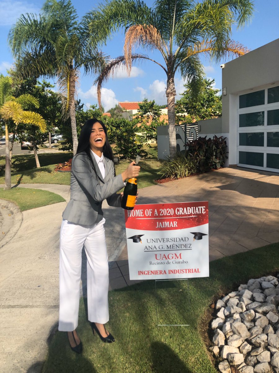 QueenJaimar's tweet photo. Luego de huracanes, terremotos y hasta una pandemia... soy Ingeniera 👩🏻‍🎓. 
Next stop 🔜 Master’s Degree 📜 https://t.co/g3NypulM5p