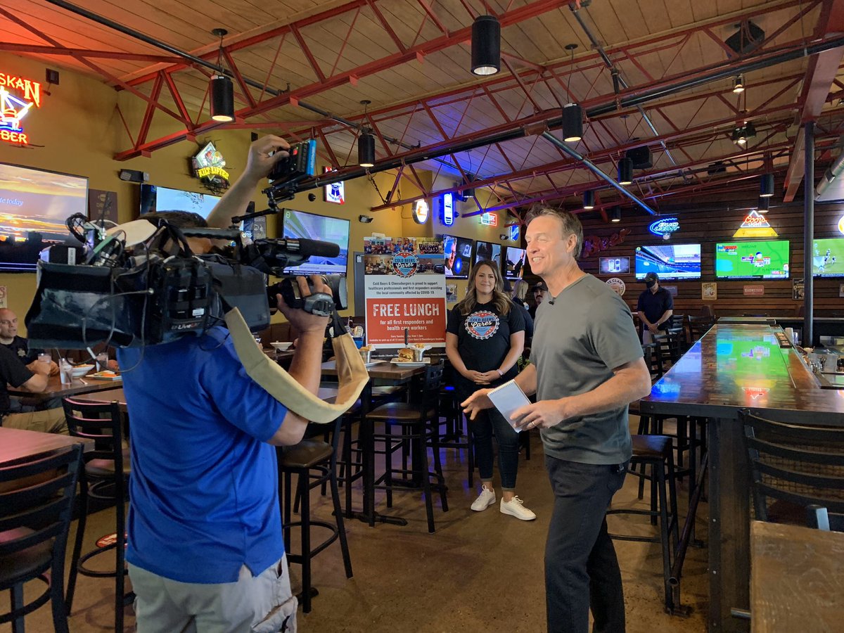 FleurComGroup (@fleurcomgrouppr) on Twitter photo This morning’s Live Segment with <a href="/fox10phoenix/">FOX 10 Phoenix</a> at @coldbeersandcheeseburgersaz!!! What a great way to start our day. Thank you to <a href="/fox10phoenix/">FOX 10 Phoenix</a> and to all first responders and health care workers ✨🤍 This morning’s Live Segment with <a href="/fox10phoenix/">FOX 10 Phoenix</a> at @coldbeersandcheeseburgersaz!!! What a great way to start our day. Thank you to <a href="/fox10phoenix/">FOX 10 Phoenix</a> and to all first responders and health care workers ✨🤍