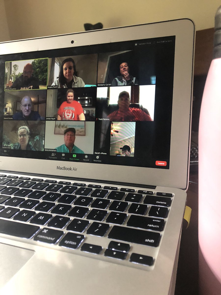 FcaBarrow's tweet image. Another great huddle with @SBreedloveFCA. 

Psalms 32 lessons: 
-You can run but you can’t hide from the Lord 
-confess and be forgiven
-God is the place we should run TO, not FROM 
-Be not like a horse or a mule 😜