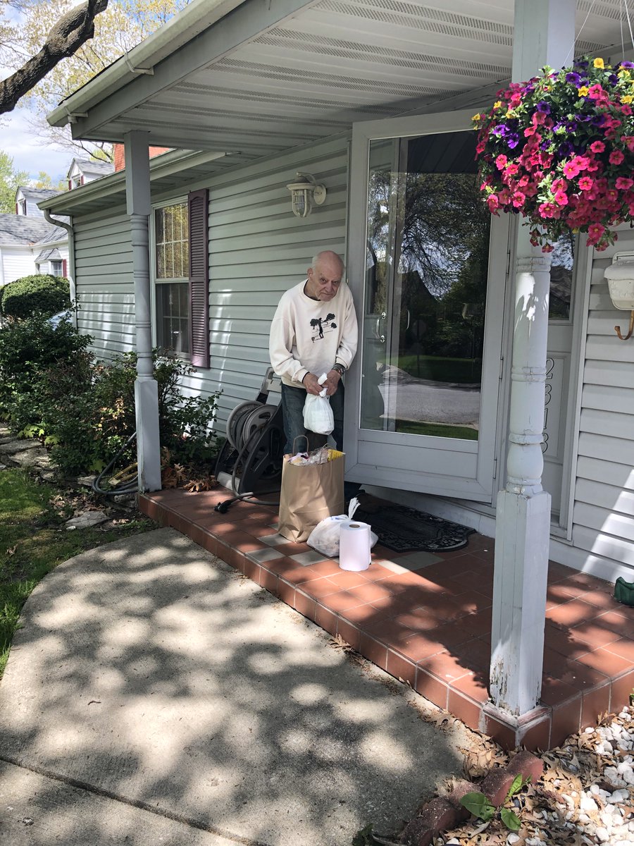 north_staff's tweet photo. Another successful day of delivering groceries to those in need during this time! If you know of a elderly/disabled person, please call (219) 306-1344 to get put on our list of future deliveries. Please visit https://t.co/a32JrzKWHw. #StaySafe https://t.co/BWHbf7EtPs