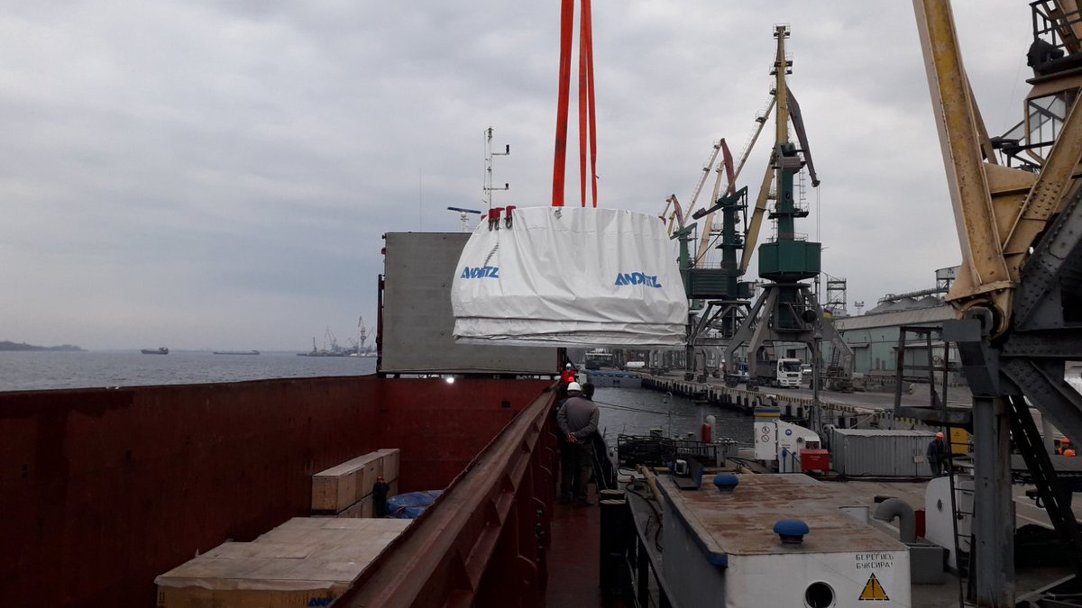Krogius_Group's tweet photo. Even in such turbulent times, our surveyors are available 24/7.
Discharging and condition survey of a turbine runner in Southern Ukraine.
#survey #surveyor #cargo #cargosurvey #projectcargo #insurance #krogius https://t.co/Wncy47HwCs
