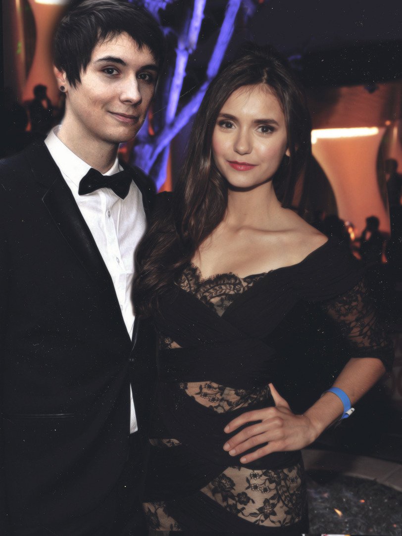 ibuprophan's tweet photo. #danfacts: dan dated victoria justice for 7 years before he met phil xD https://t.co/AdvLGvLLHw