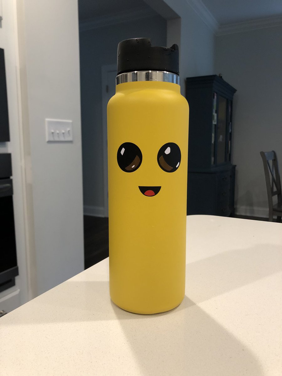 wyattsav on X: Well looks like you all like my #Fortnite swag! How about a  #Peely water bottle? #EpicGames #Swag #Hydroflask big hugs to @Flak ❤️   / X