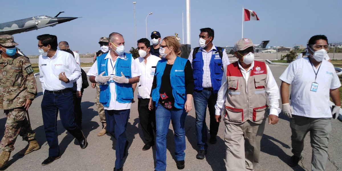 #NoticiasGRL | 📌 ARRIBA COMITIVA DEL EJECUTIVO PARA SUPERVISAR AVANCES DE LUCHA CONTRA COVID.

Precisos instantes en que arriba una comitiva del Ejecutivo a Lambayeque para supervisar los avances y medidas adoptadas por el Comando Covid para frenar la pandemia.