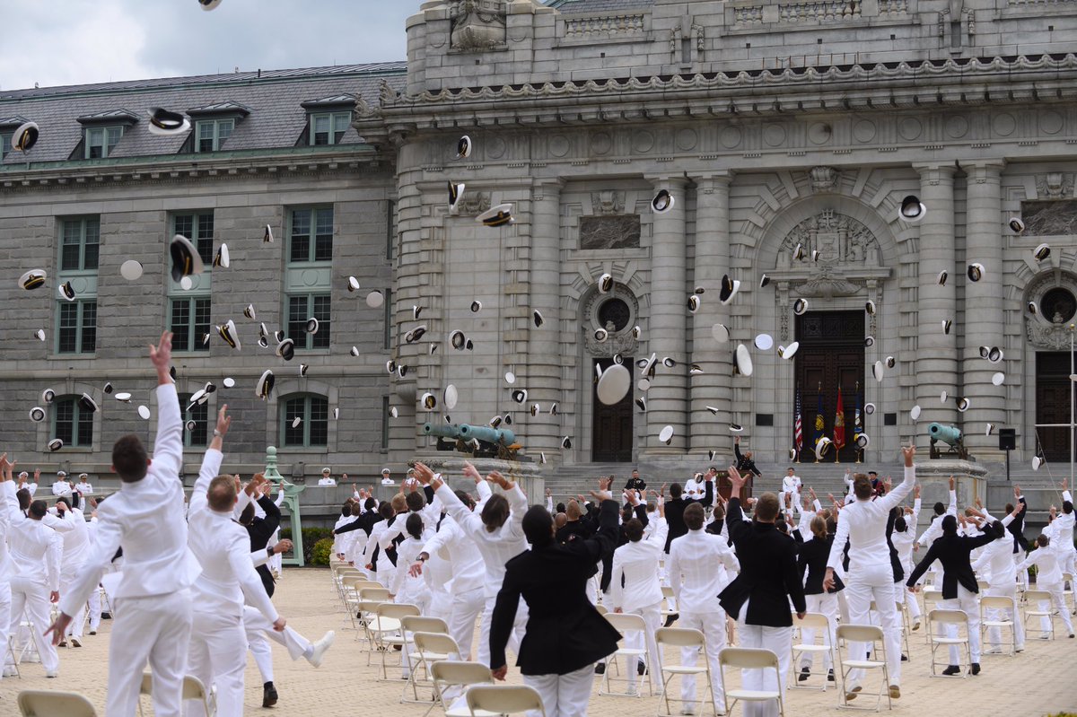 NavalAcademy's tweet photo. Today was the first of five smaller, socially distanced swearing-in events for the #Classof2020 in T-Court. Congratulations, Class of 2020! 

More photos of this event will be available after May 22, in albums organzied by date of event.
https://t.co/nFsnyynIeq https://t.co/2dYuaR89IT