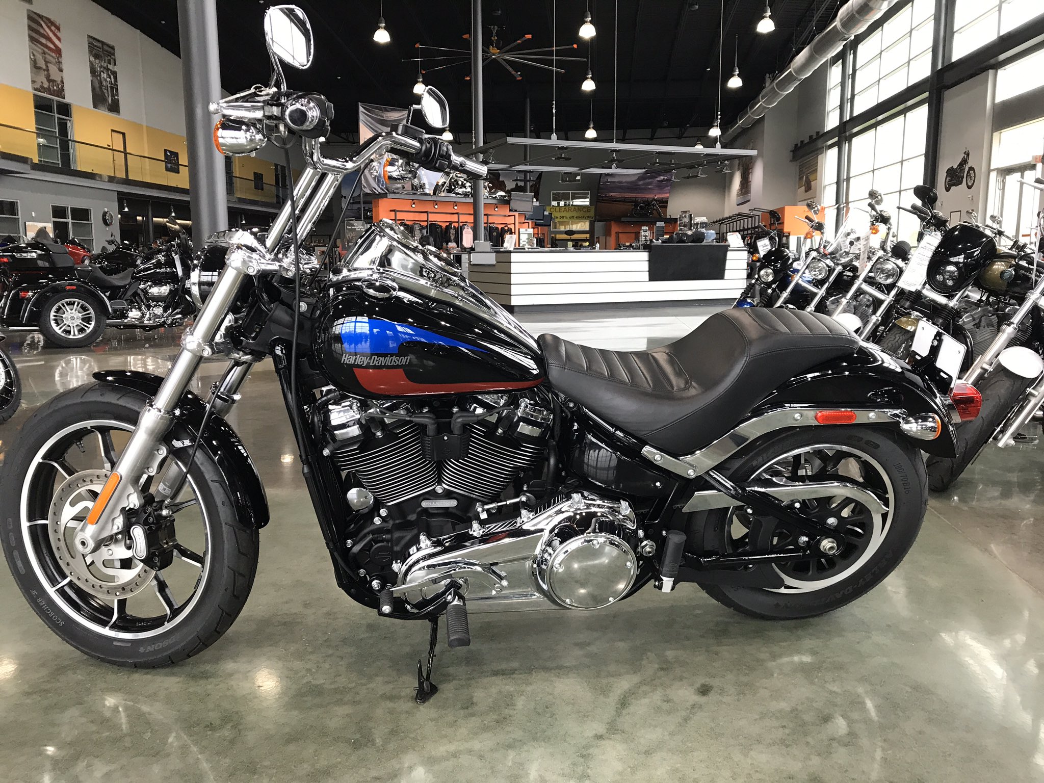 Harley low 2024 rider custom