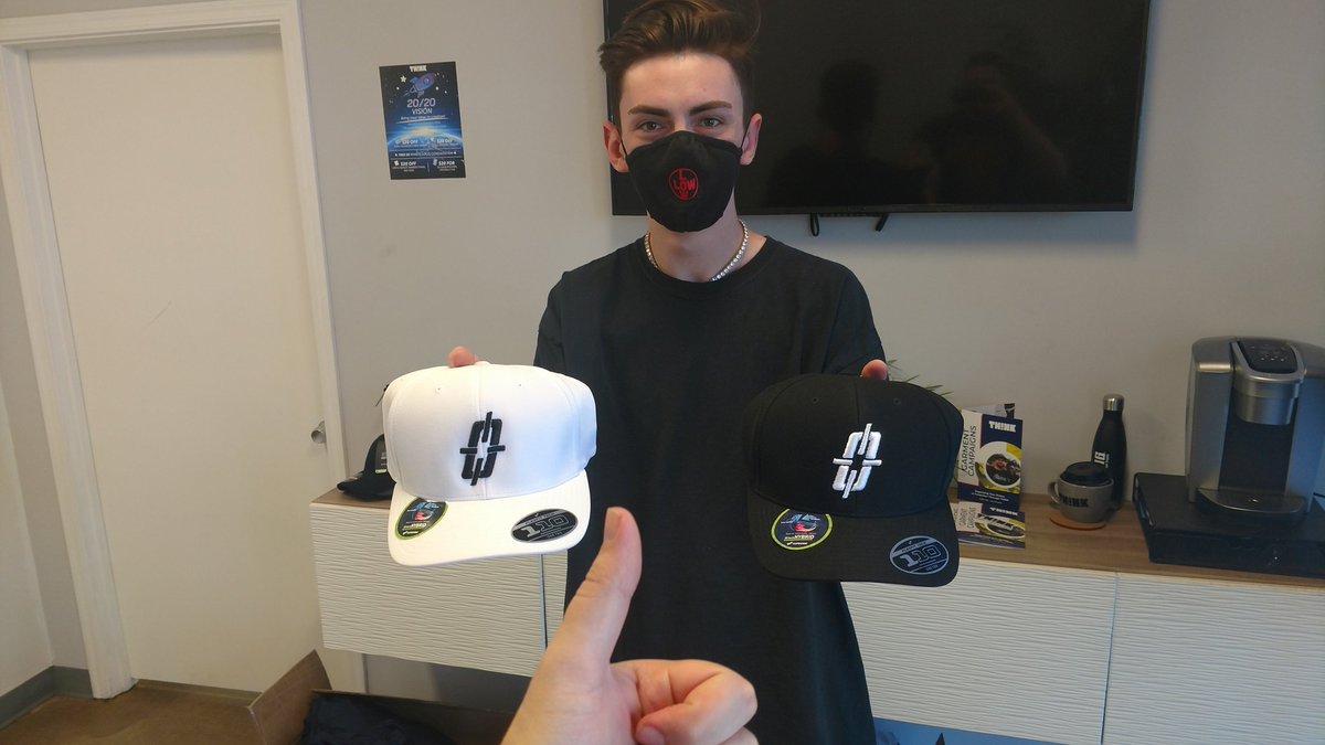 GrimisS's tweet photo. Picked up some prototypes of our @QuickscopeGG hat version 2.0, and they came out great! Summer sale coming SOON. https://t.co/QE4Ayum8bS