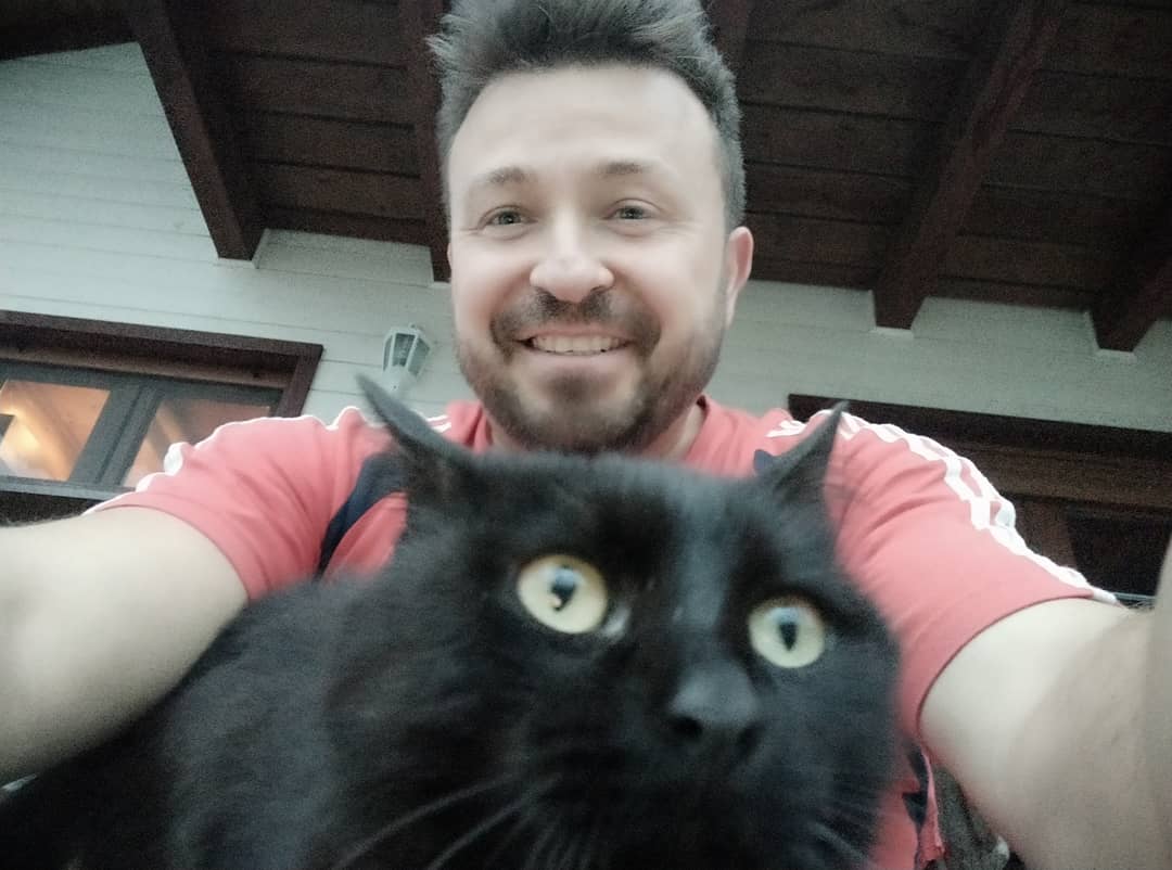 Con Miky de descanso 🤣😻