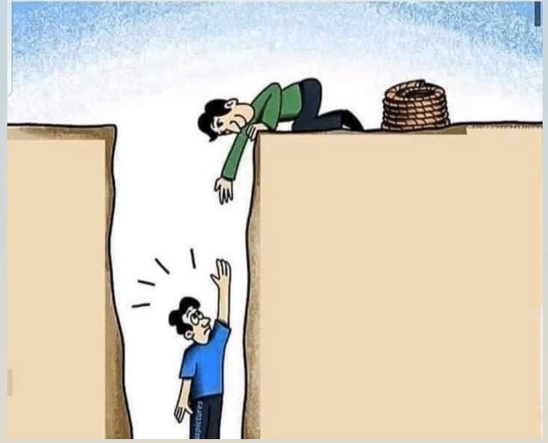 de7anii's tweet photo. -

اللي مخلّي ( عدوّي ) يكبر بعيني
انّه على انّه عدو .. باقي على ظنّي

بسّ البلا بالرفيق اللي يعاديني
ولا احتجت له مدّ لي يمناه .. يعننّي

- https://t.co/Yyng4RWABO