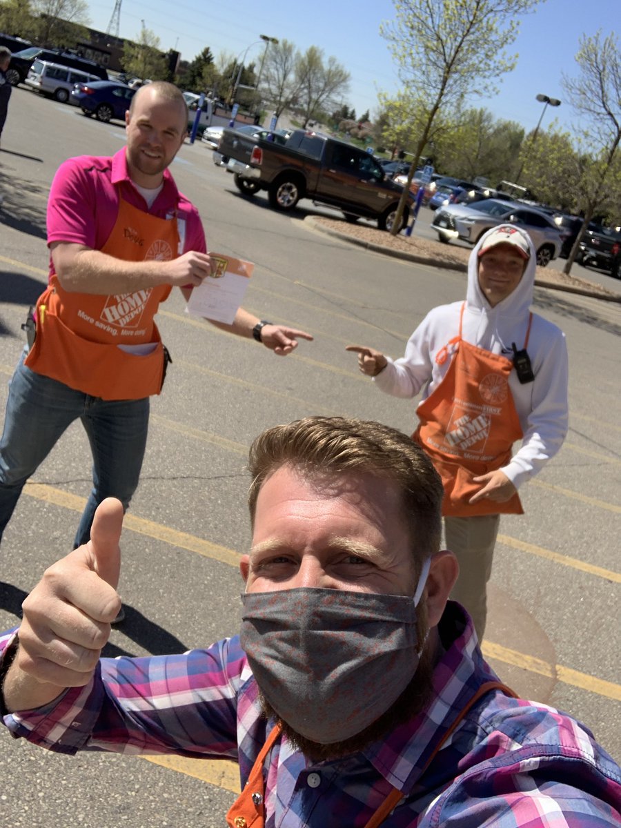 WentzelDoug's tweet photo. @kstolie out showing some love for our stores and associates! We got the chance to recognize Brandon, our new lot associate, with his very first homer award today! Brandon has only been with us a few weeks but his orange heart continues to shine 🧡 
@CampSweenScott @dhrm184 https://t.co/juT1vMKt29
