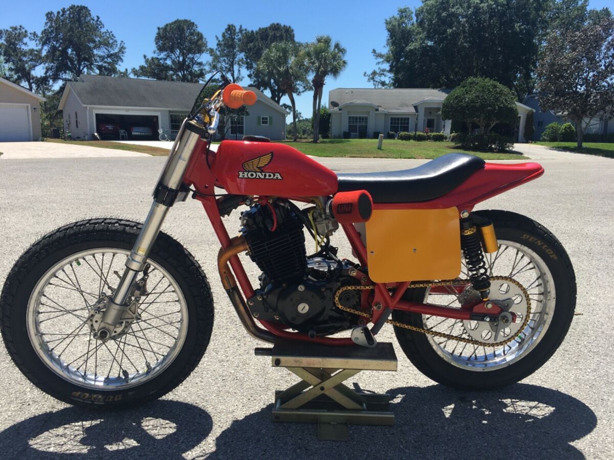 We're into this 1979 Honda XR500 Ascot for sale via <a href="/rocker_co/">Rocker.co</a>. Check it out at bit.ly/2WNZsAN