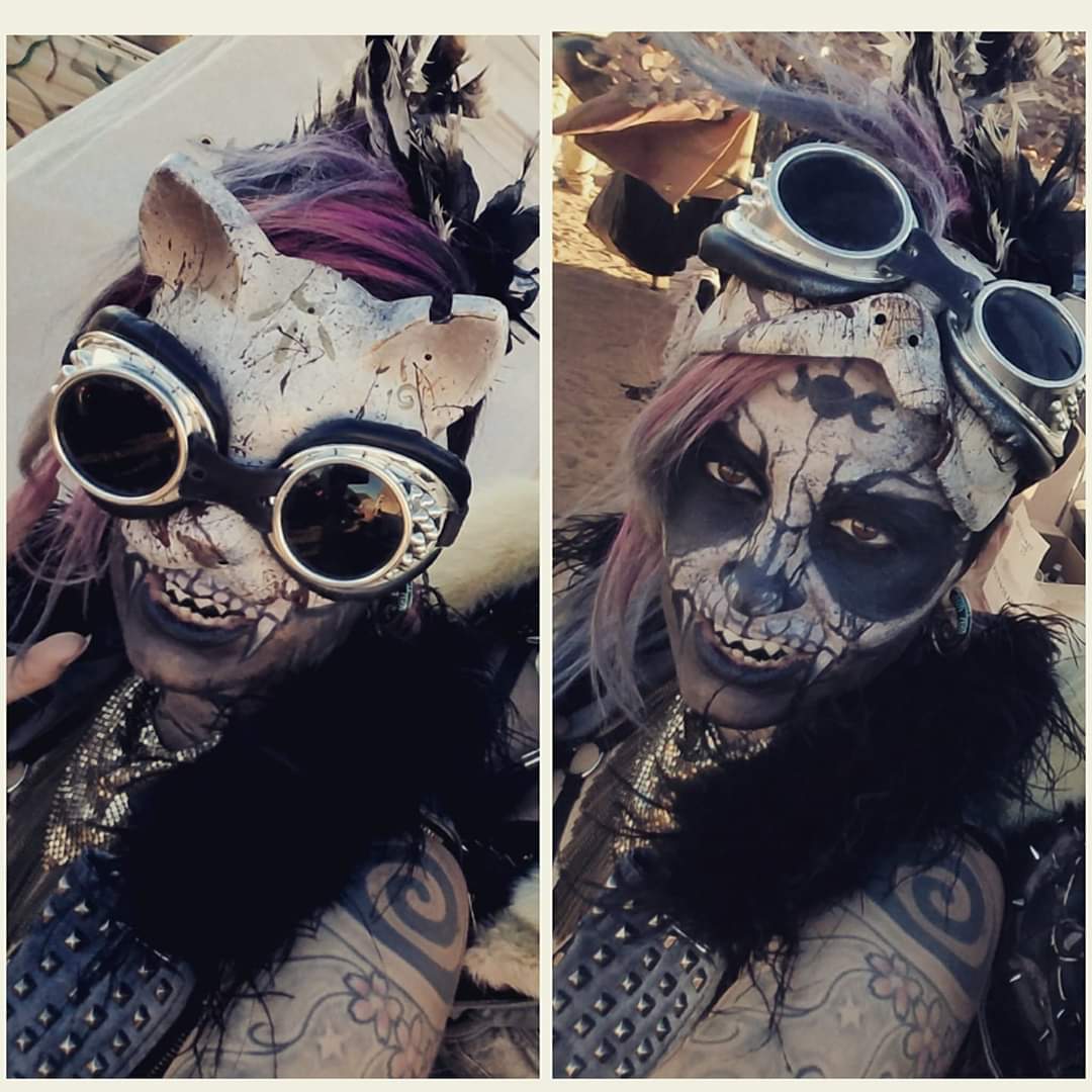 Aja_Doll's tweet photo. was supposed to return to wasteland this year, but I'm okay with the postponment due to the situation at hand. I'll be awaited in 2021.
#Wastelandweekend #kitty #sfxmua #mua #awaited #witnessme https://t.co/AXnYhm0pDN