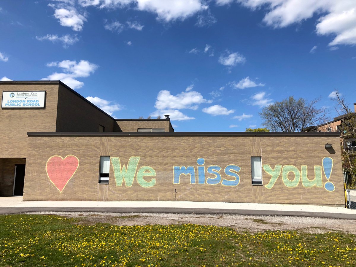 One of our teachers and her children did this to make sure our students and their families know how much ‘❤️ we miss you!’  💙stay strong Lynx!💙
