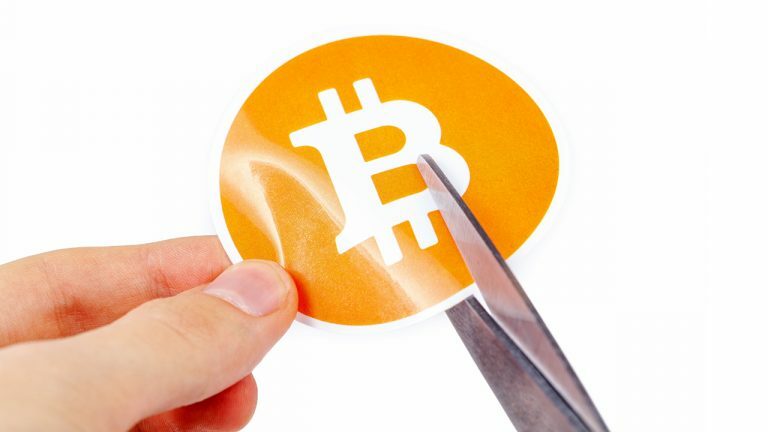 BitcoinNews's tweet image. Halving Sell-Off Temporary, BTC to Hit $20,000 by Year End, Says Billionaire Investor Novogratz ift.tt/2YXe5Ep