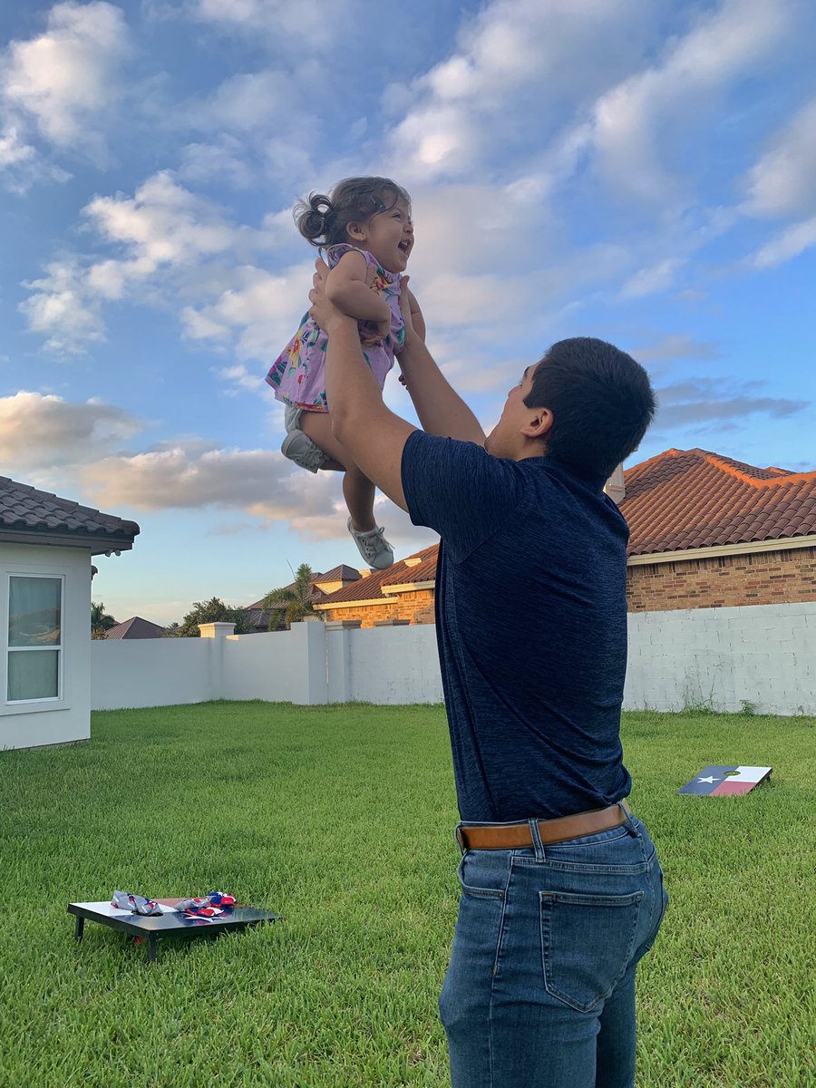 marlynee13's tweet photo. My niece and boyfriend are the cutest 🥺 https://t.co/cNuc0wRWfx