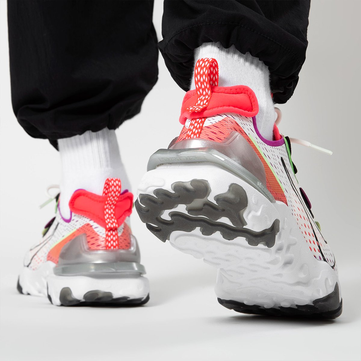 react vision barely volt