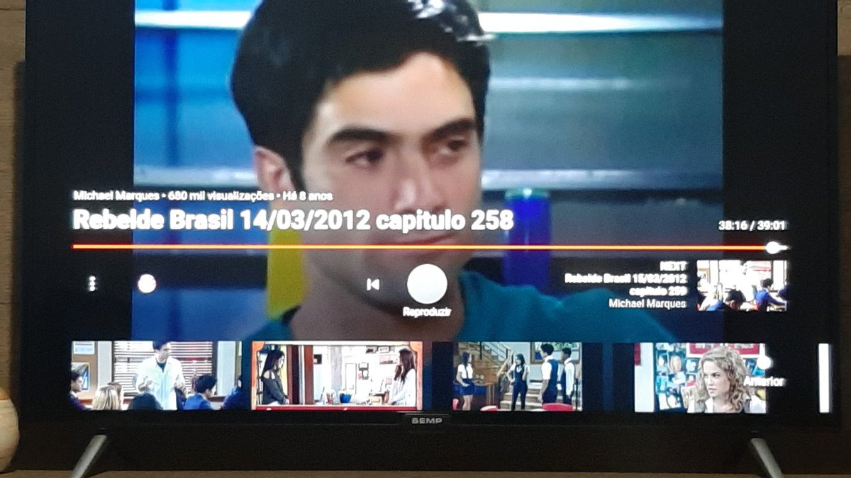 louiecurves's tweet image. ela faz o vício dela #RecordReprisaRBR