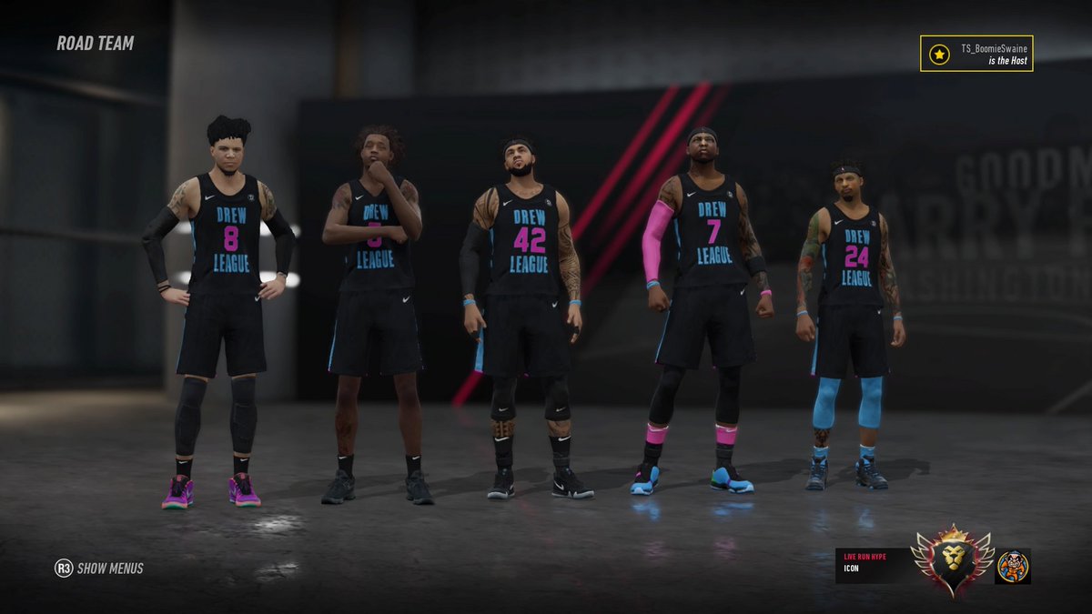 RoyaltyGaming2K's tweet photo. Royalty Kings Away Uniforms 🦁👑
#ROYALTYKINGS https://t.co/BnvrhDCe75